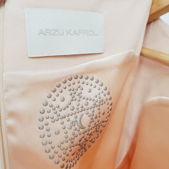 Arzu Kaprol Powder Mini Dress Back Zip Classic Cropped Jacket Set 42 - Picture 10 of 16